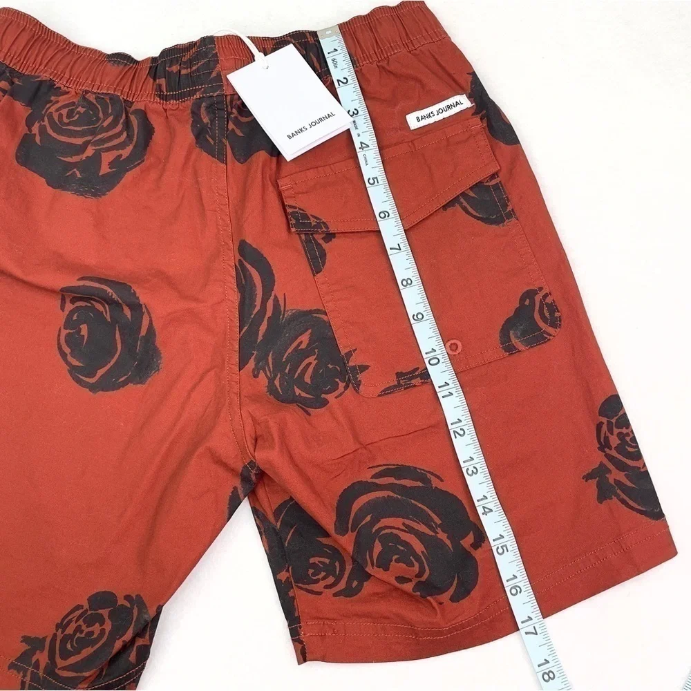 NWT Banks Journal Men’s Roses Swim  Boardshort! Size XS